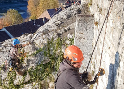 Grünwuchsentfernung Kirchenfels Aarburg